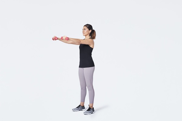 luu-y-khi-tap-front-shoulder-raises